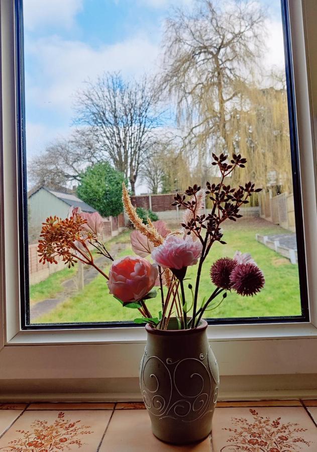 Holiday home Sherlock's House: Spacious 4-bedroom With Free Parking & Pet-friendly